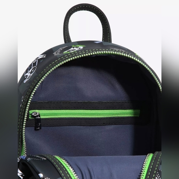 Loungefly Beetlejuice Chibi Characters Backpack main image 4